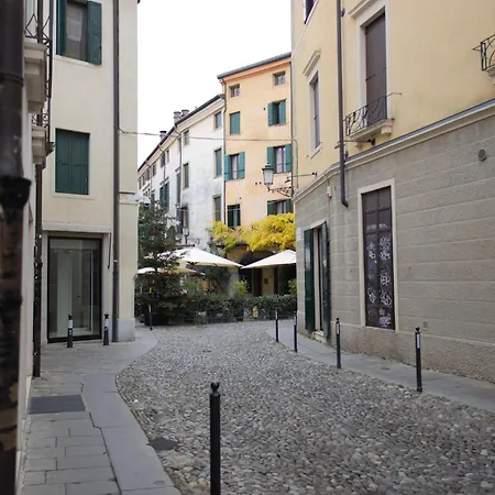 Historic Center - Piazza Delle Erbe Appartamento